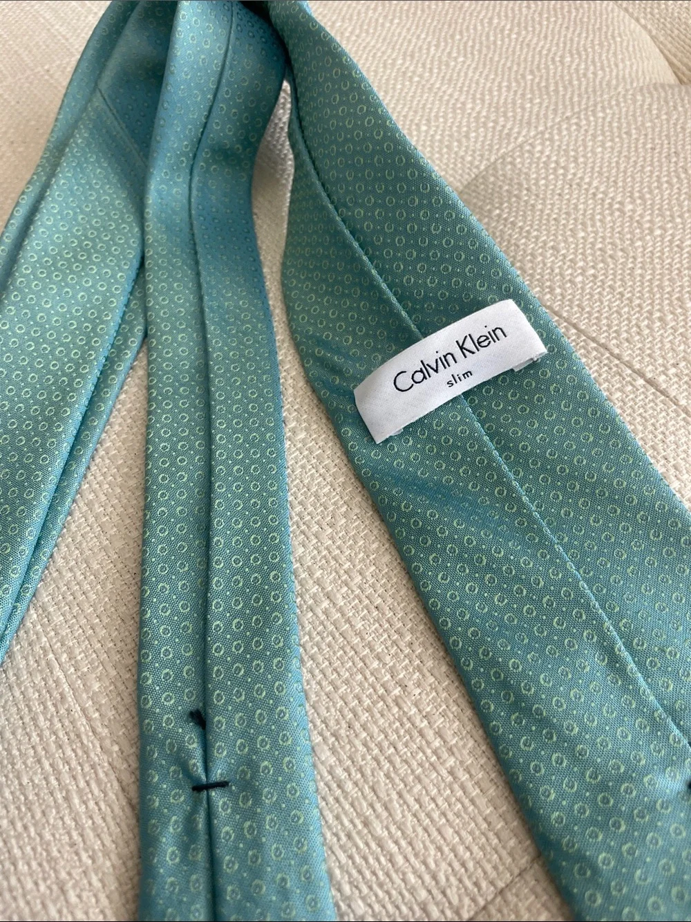 Calvin Klein 💯 silk tie